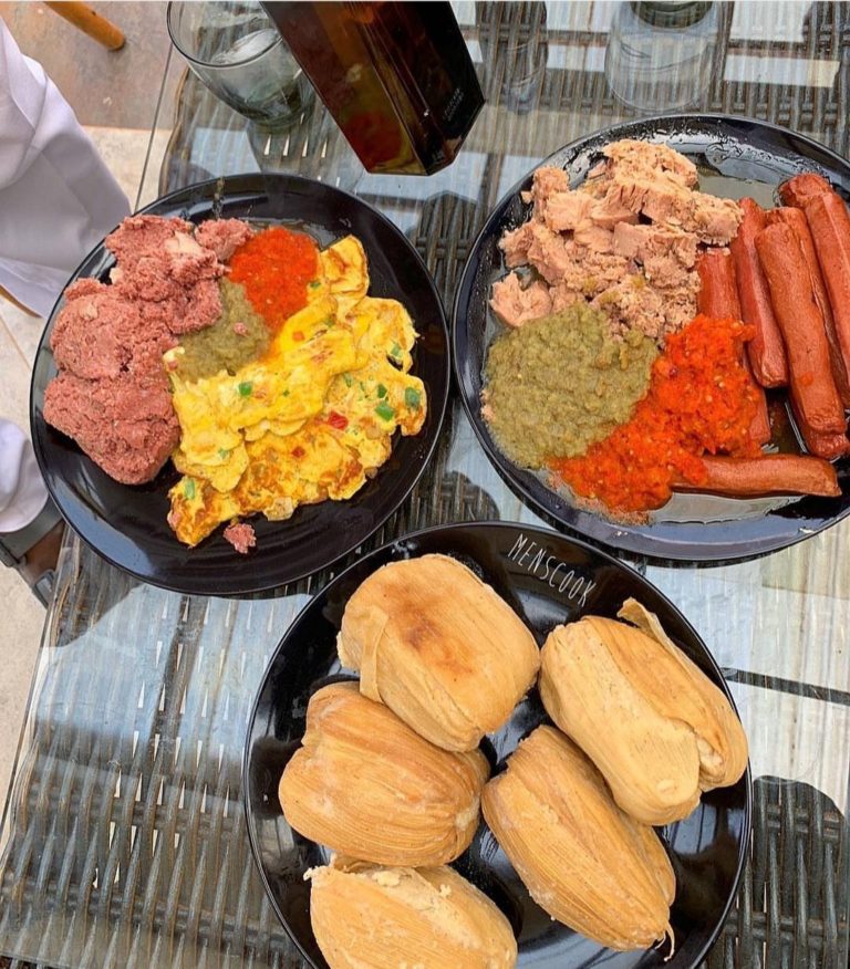 CONNECTING THROUGH FOOD PATTERNS IN GHANA- GA KENKEY CONNECTING THROUGH FOOD PATTERNS IN GHANA- GA KENKEY
