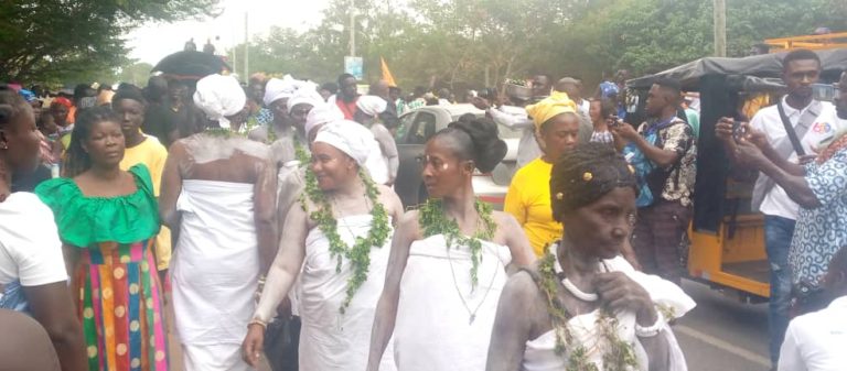 Fetu Afahye Festival: Oguaa Traditional Council holds canoe regatta to begin celebration