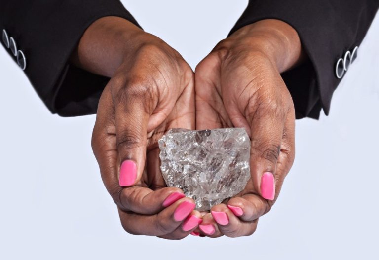 Botswana and De Beers ink diamond power shift with 50 percent share deal by 2033