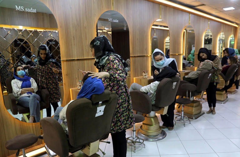 Taliban bans women’s hair & beauty salons in Afghanistan