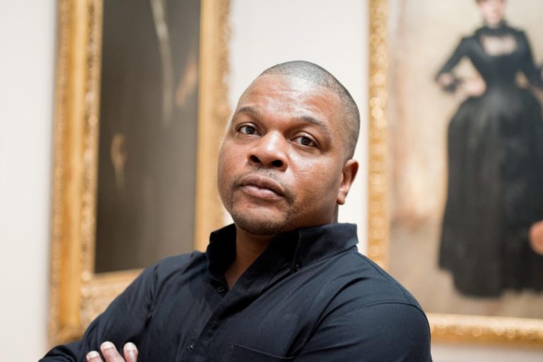 Kehinde Wiley: Obama artist showcases portraits of African presidents