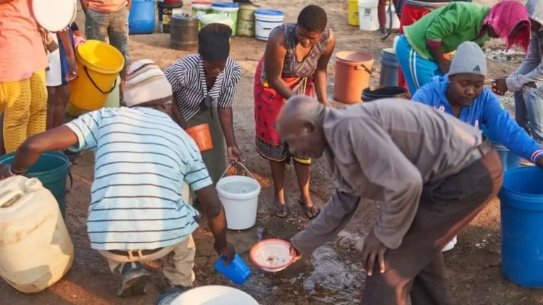 Zimbabwe declares state of emergency in Harare over Cholera